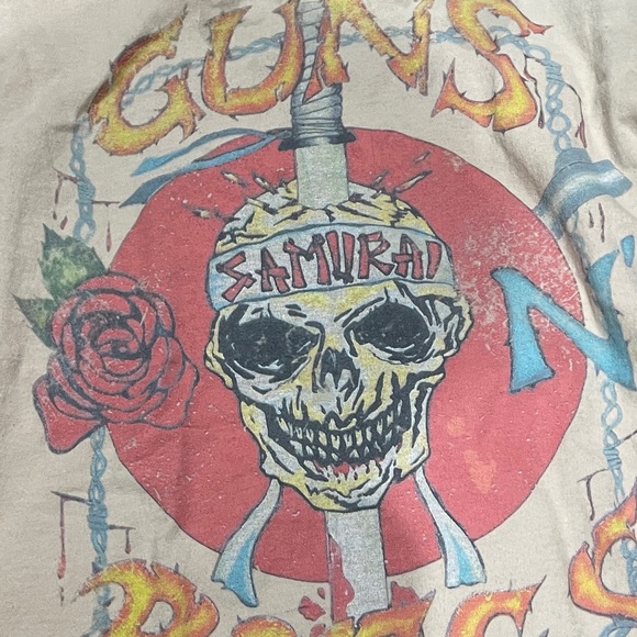 Free People Distressed Guns n Roses T-Shirt - Picture 4 of 7